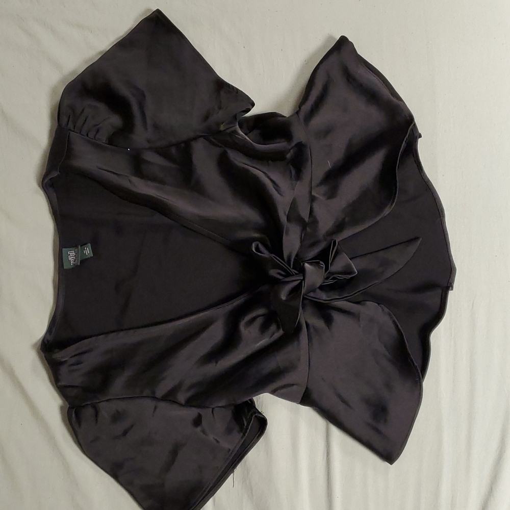 Target Wild Fable, black cropped blouse with tie/wrap in the front. Size: XS